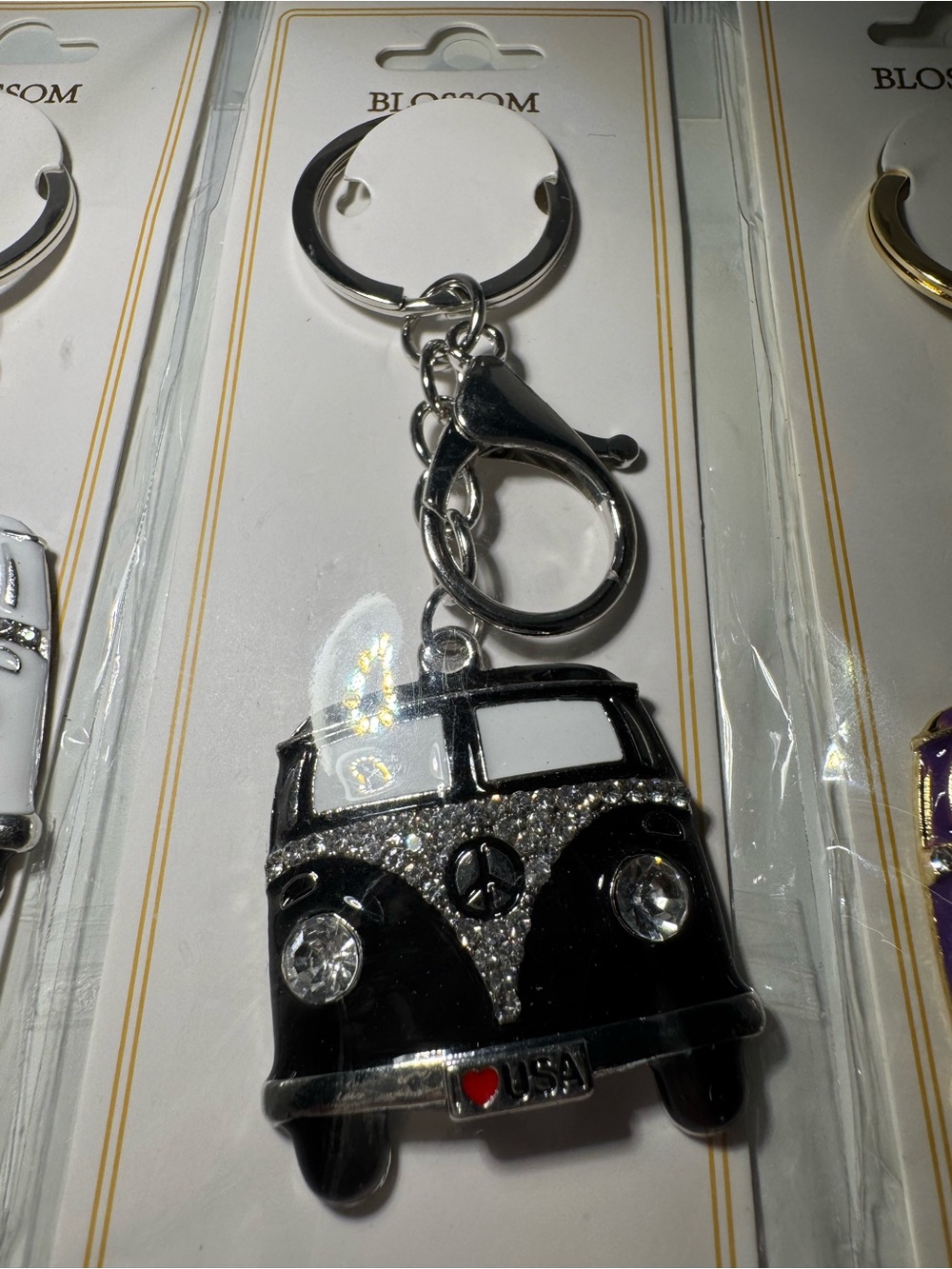 VIintage VW Bus Charm Keyring - Picture 3 of 3